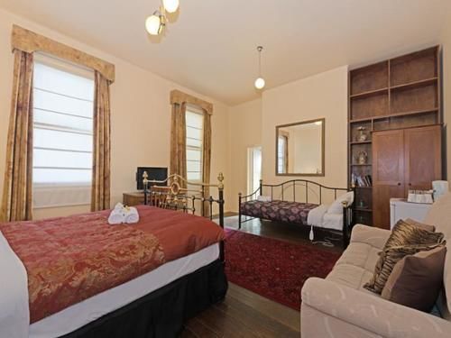 Bed & Breakfast Edinburgh Gallery