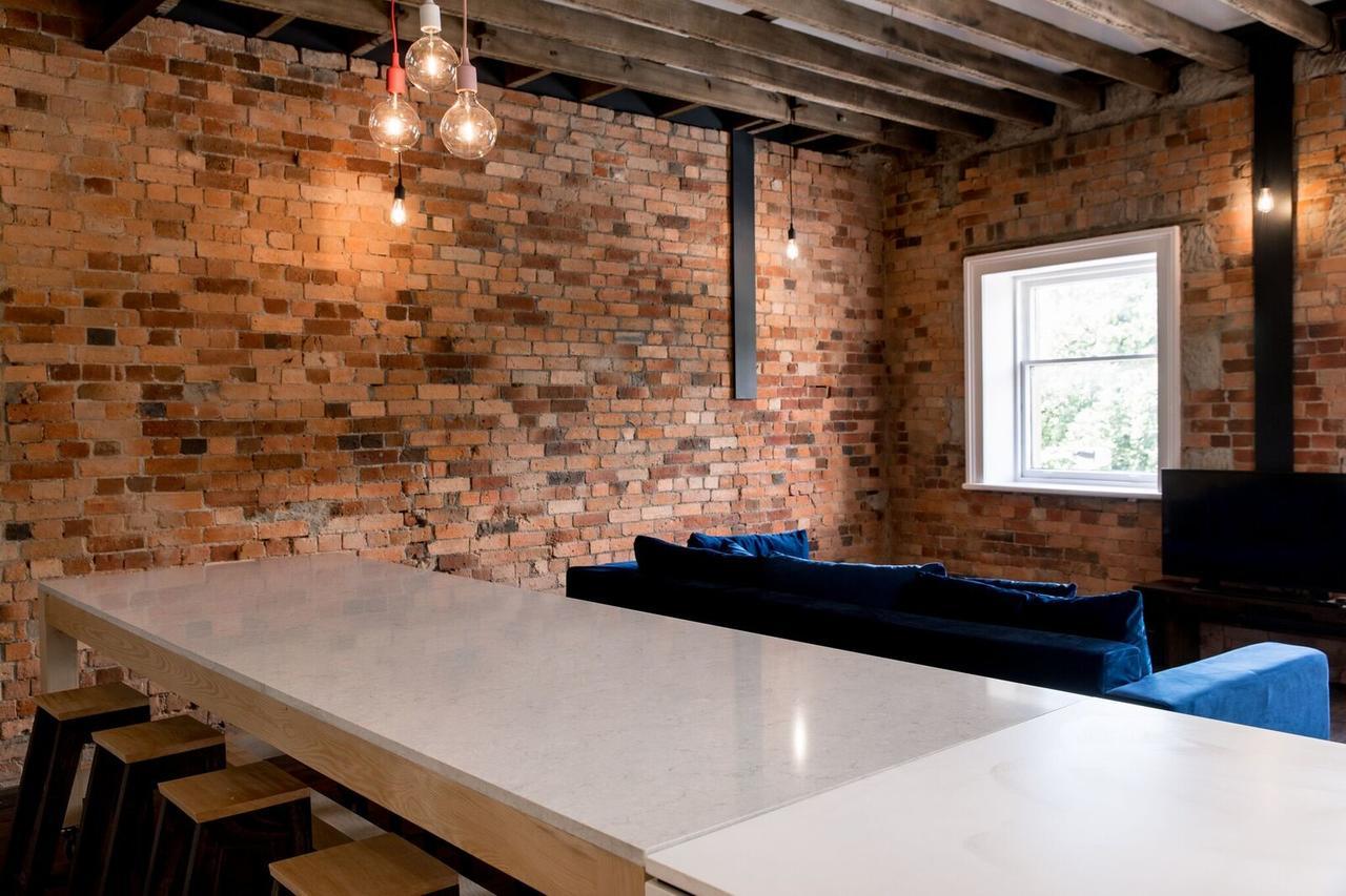 105 Mac Unique Apartment