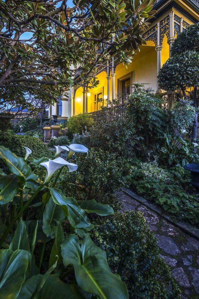 Corinda Contemporary Apartment Hobart