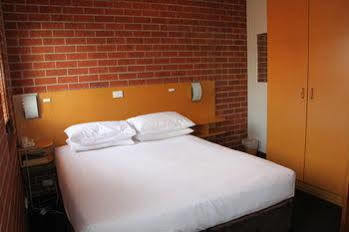 Bay Hotel Apartments Hotel