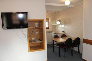 Bay Hotel Apartments Hobart