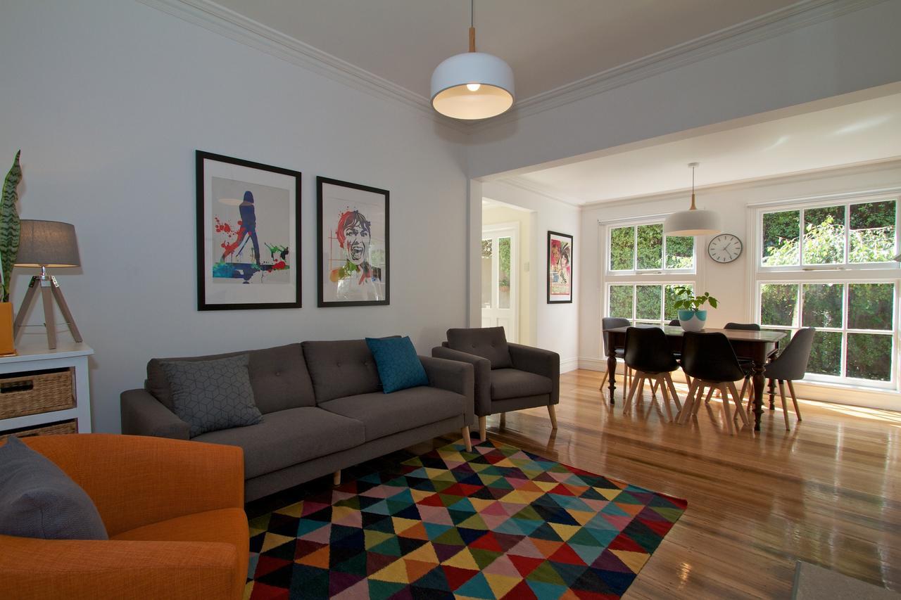 Strahan House * Hobart