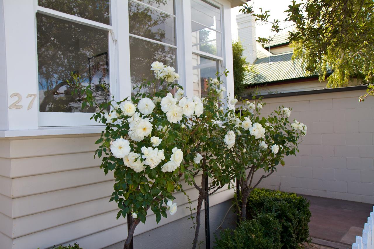 Strahan House * Hobart