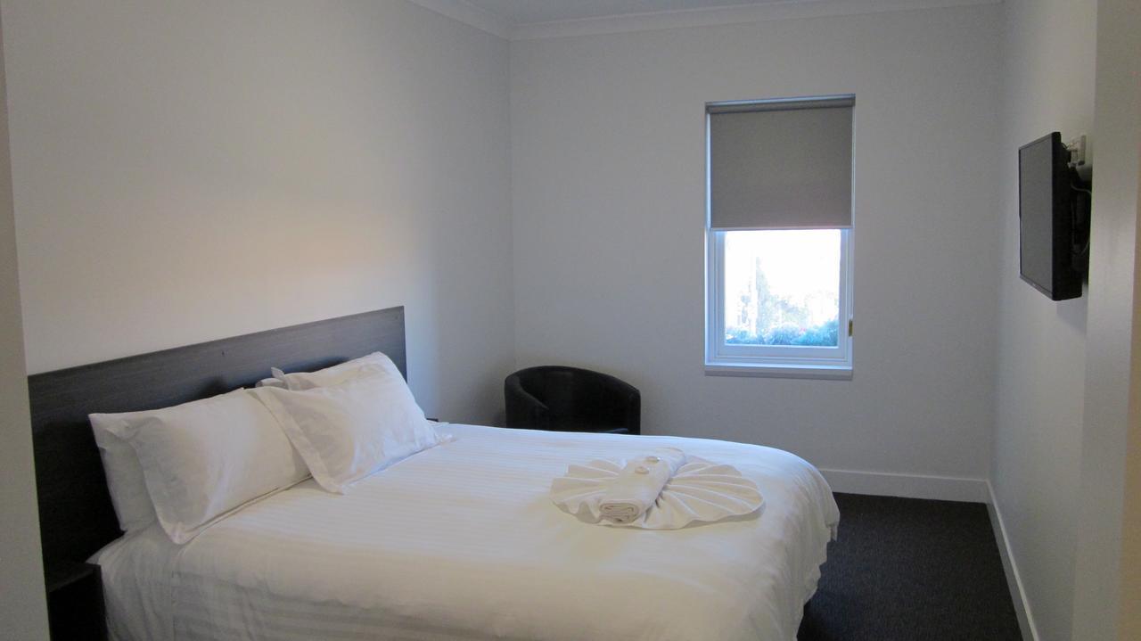 Queens Head 3* Hobart