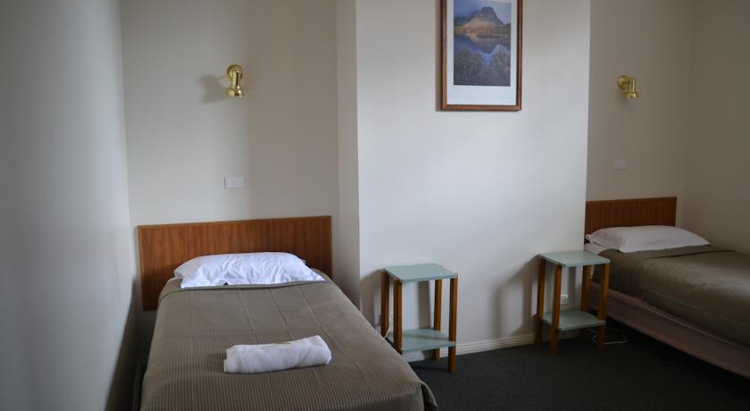 Motel Tower