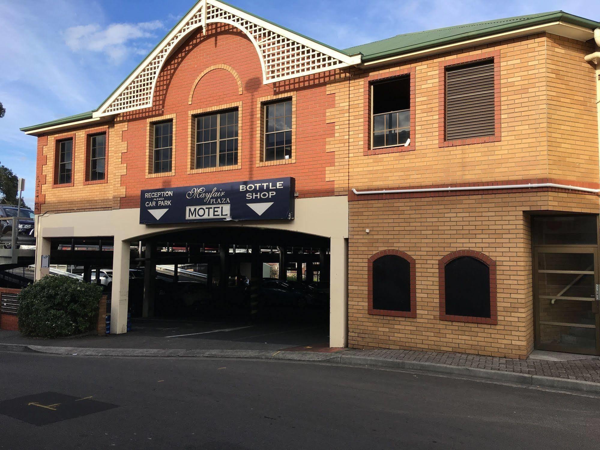 Mayfair Plaza And 4* Hobart