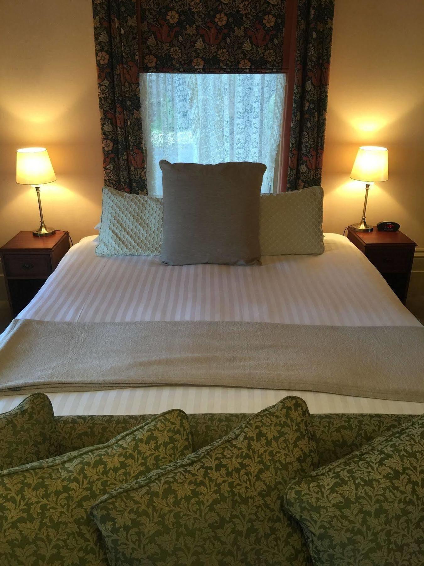Gattonside Heritage 4*