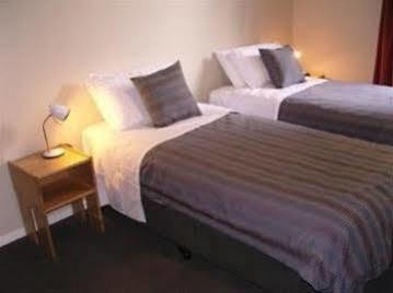 Jenatt Apartments Salamanca 4*