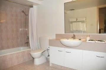Jenatt Apartments Salamanca Hobart
