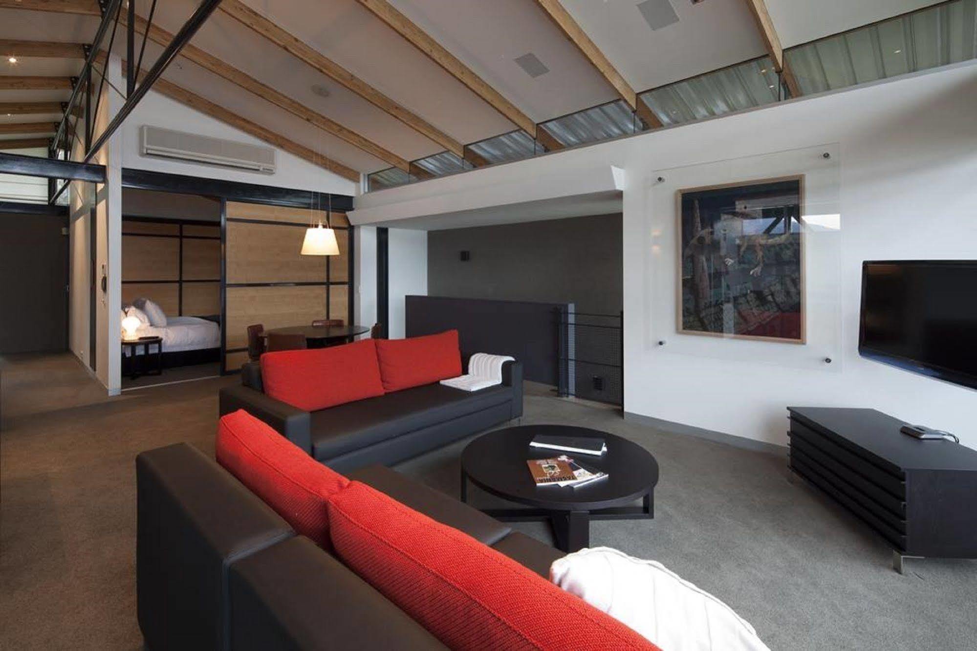 Mona Pavilions Aparthotel