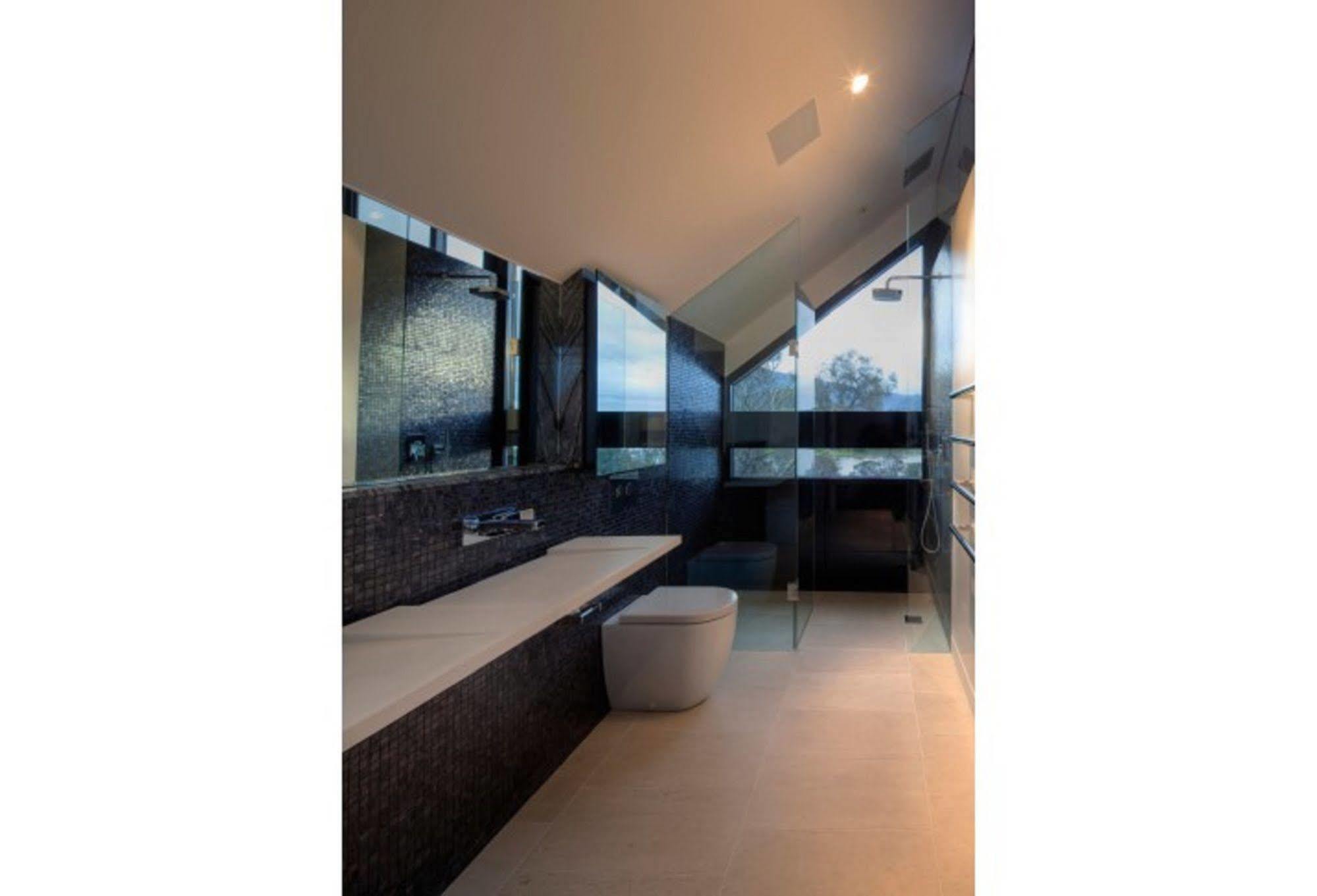 Mona Pavilions Aparthotel Hobart