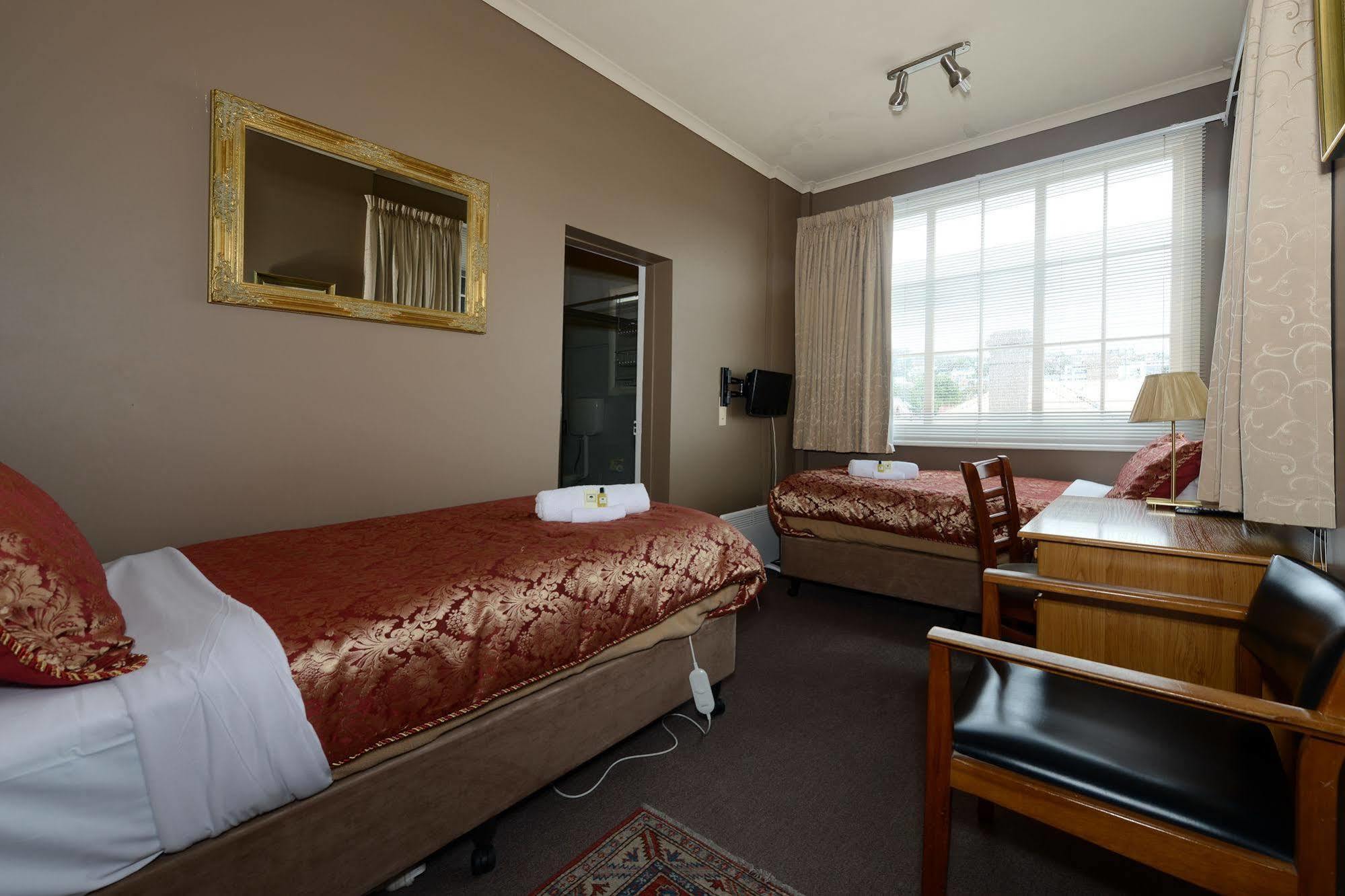 Bed & Breakfast Edinburgh Gallery Hobart