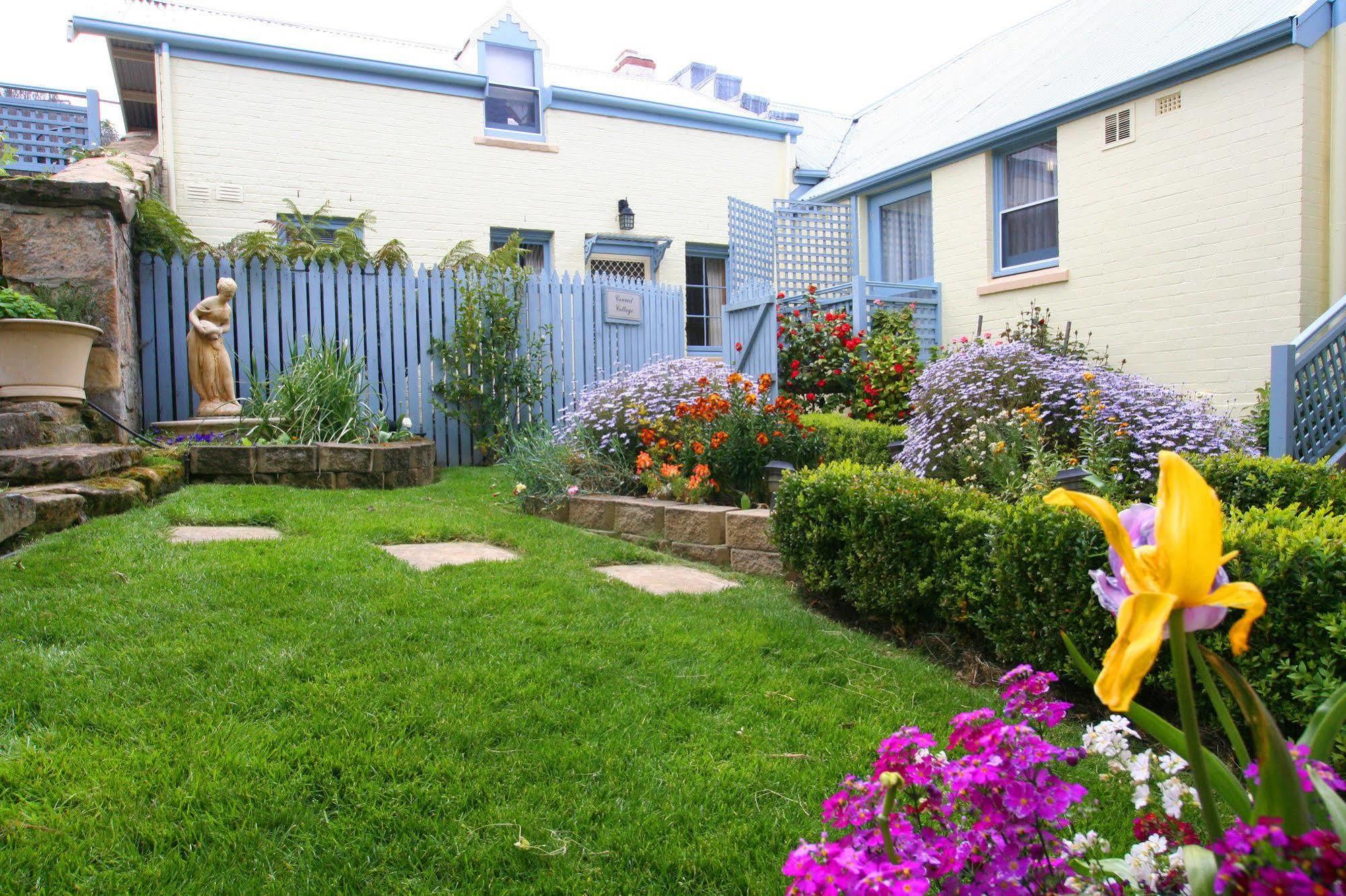 Bed & Breakfast The On Elizabeth 4*