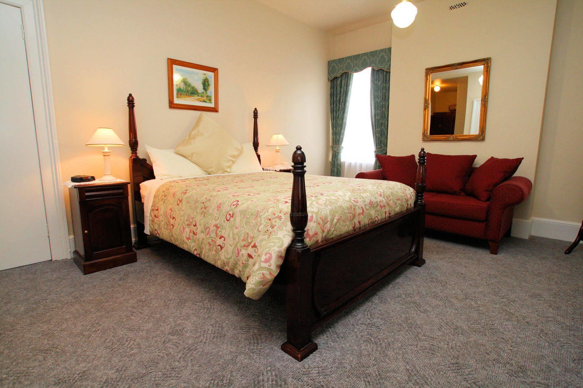 The On Elizabeth Bed & Breakfast 4*