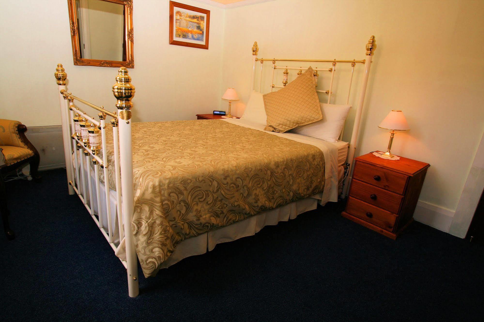 The On Elizabeth 4* Hobart