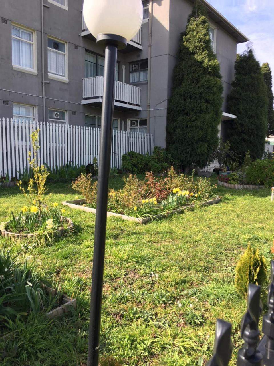 Hobart Apartments 3*