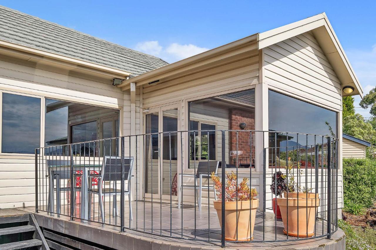 Manfield Waterfront View Holiday home Hobart