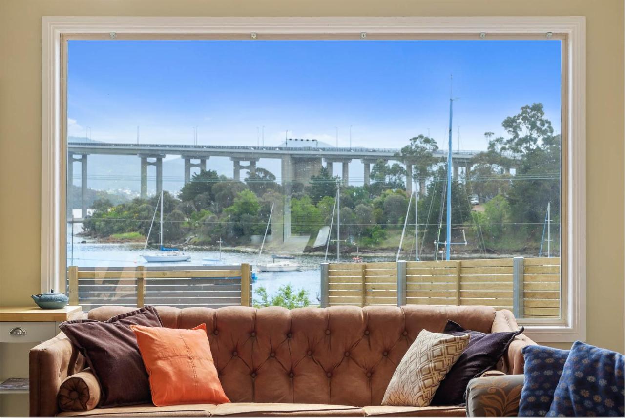Holiday home Manfield Waterfront View