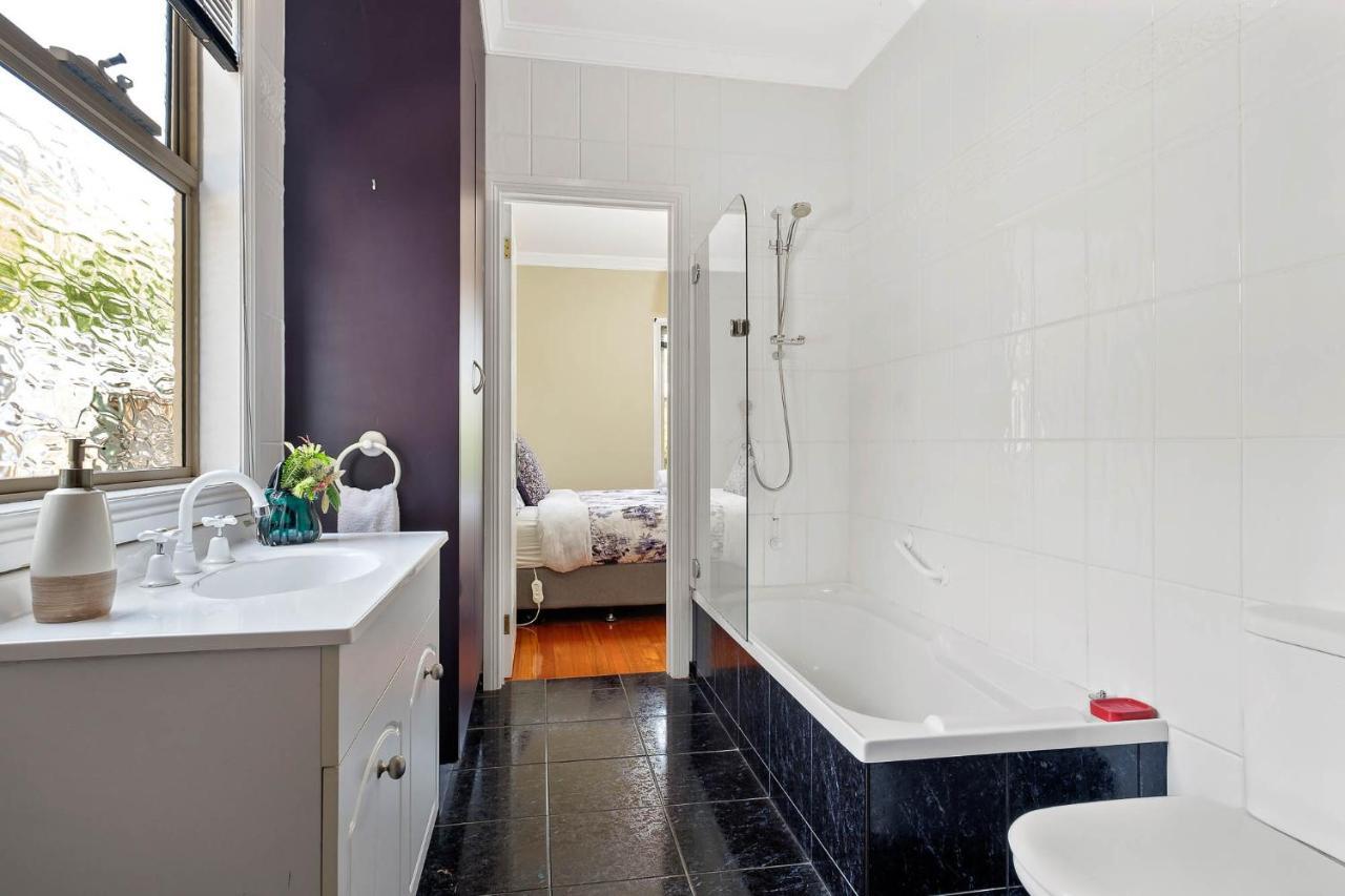 Holiday home Manfield Waterfront View *