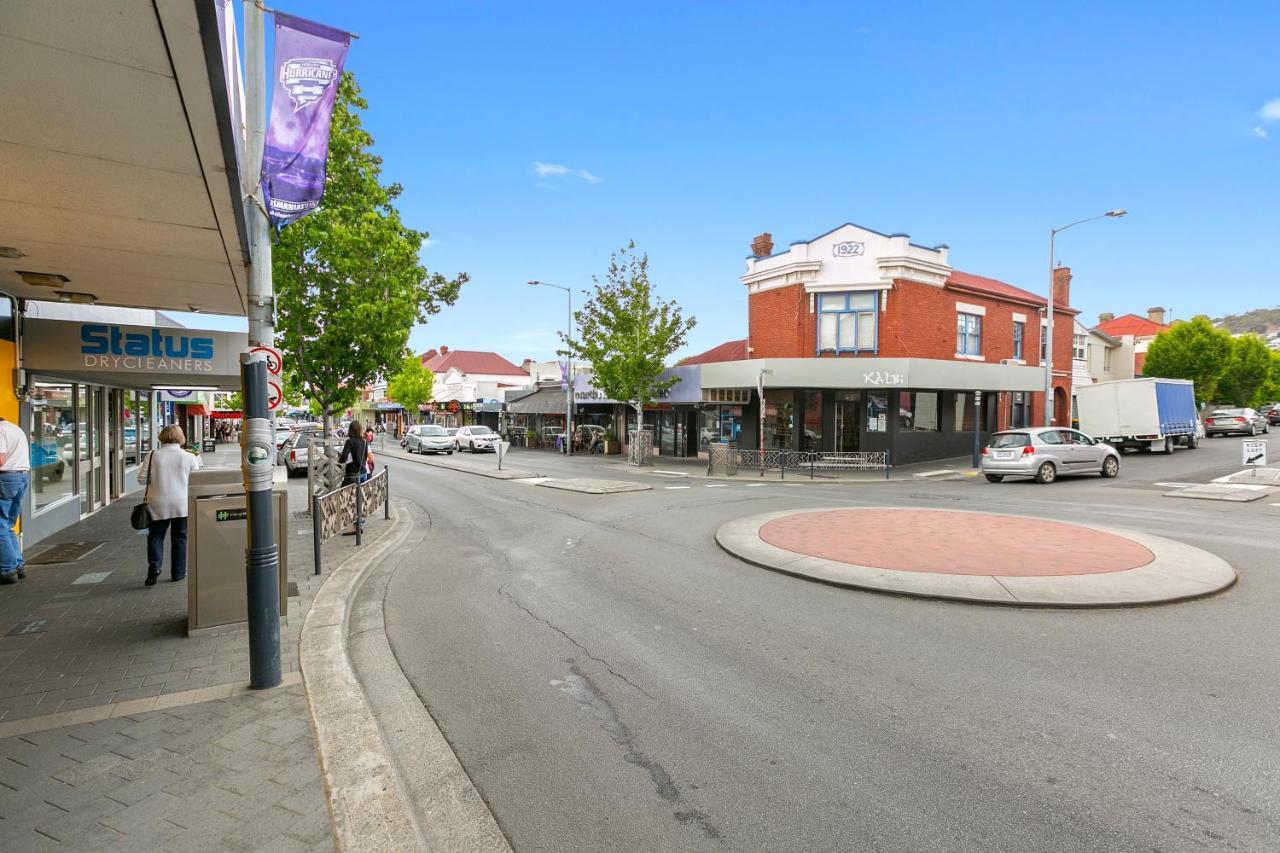 Insomnia On Elizabeth * Hobart