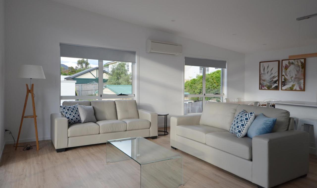 Kangaroo Bay Apartment *