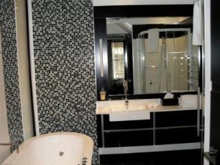 Corinda Contemporary Apartment Hobart
