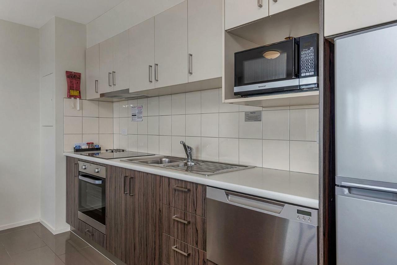 Bay View Aparthotel 4*