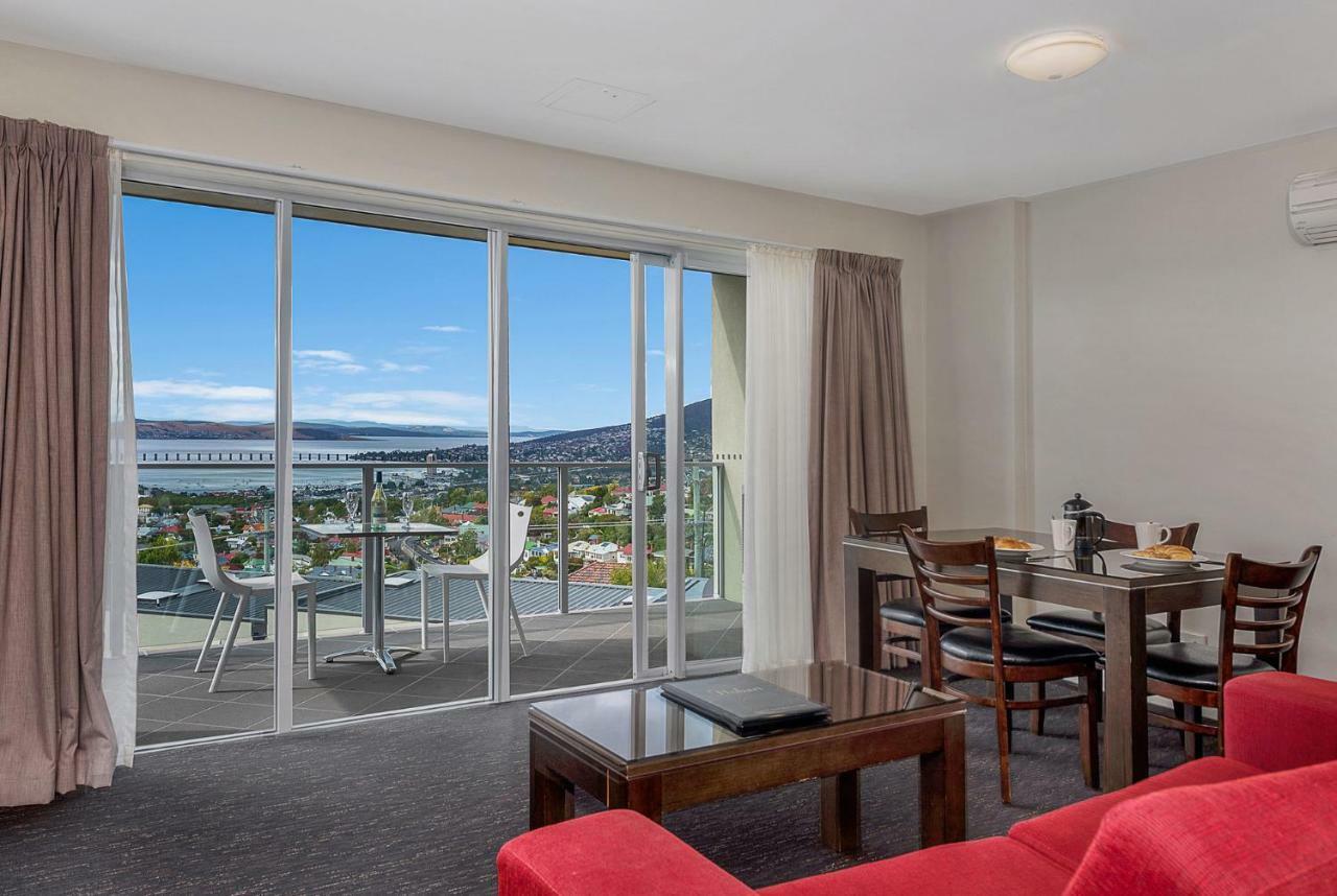 Bay View Aparthotel 4*