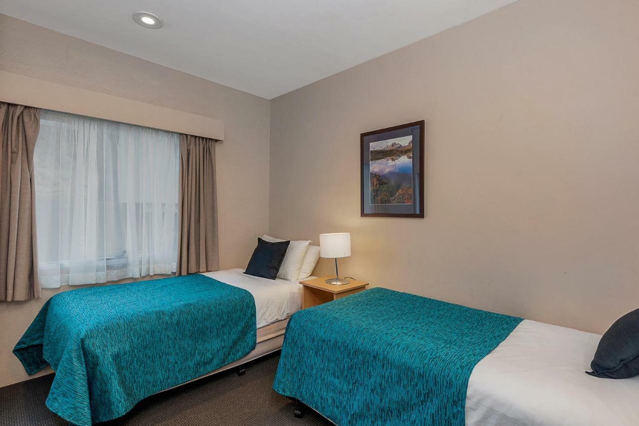 Bay View Aparthotel