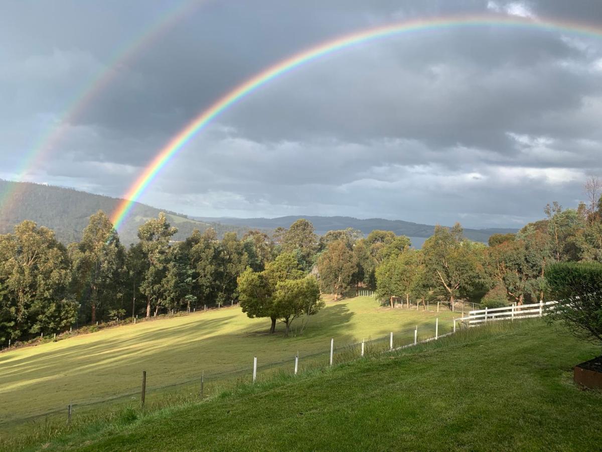Arjuna Ridge Bed And Breakfast Bed & Breakfast Hobart