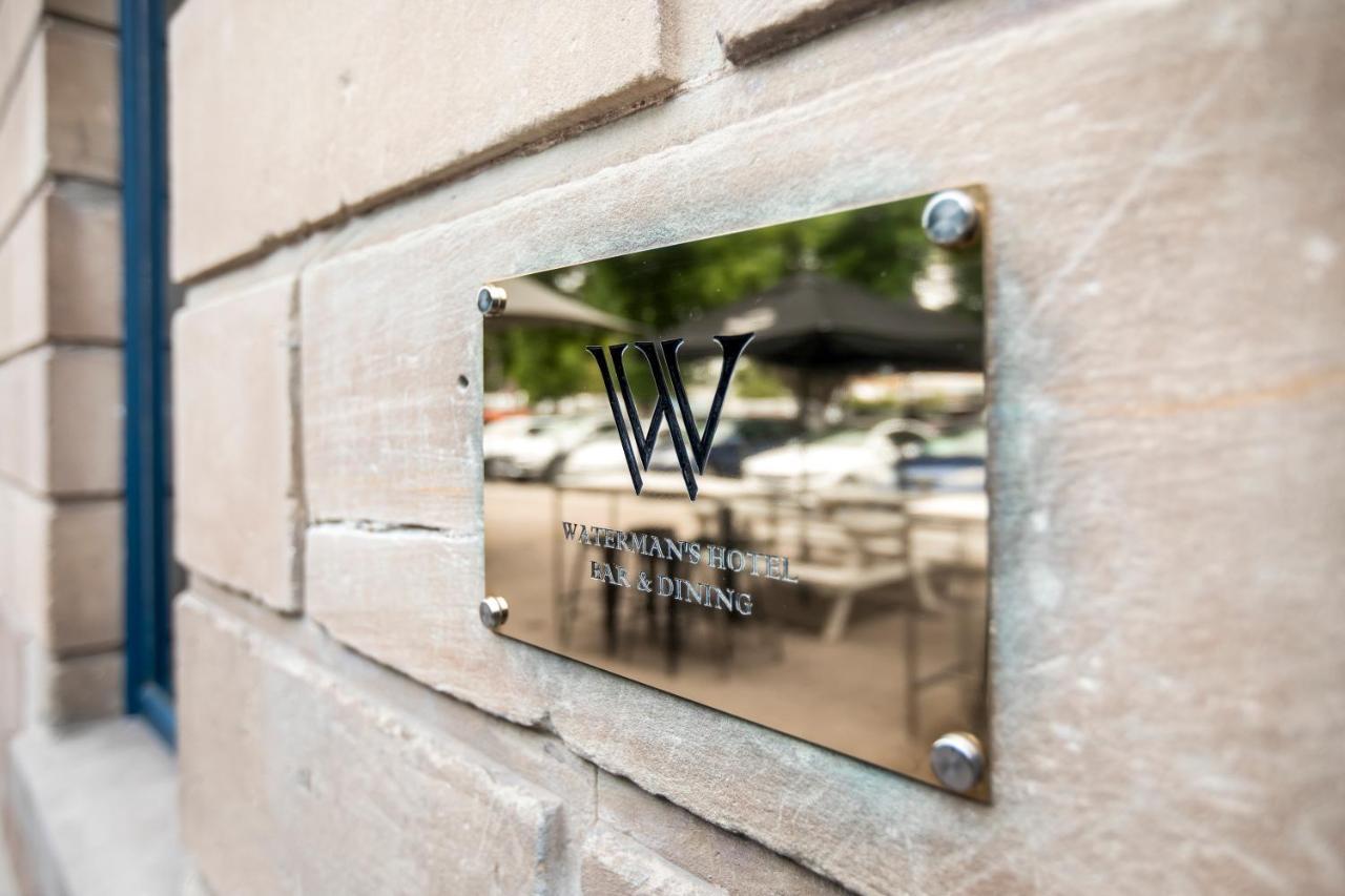 Watermans Aparthotel 4*
