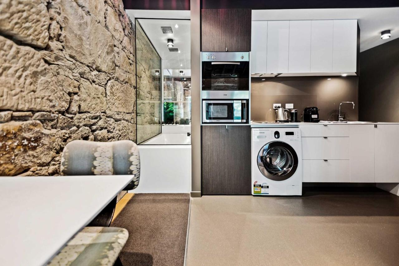 Watermans Aparthotel 4*