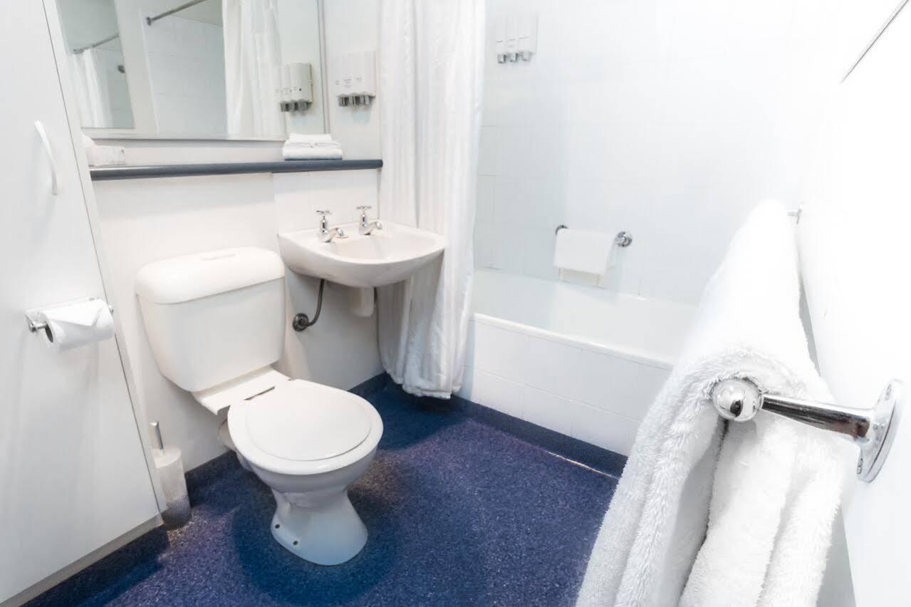 Bay Hotel Apartments 3*