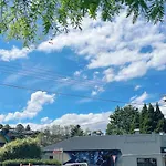 Luxury Hobart City Fringe Home