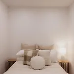 Stylish Apartment In Hobart\'S Cbd
