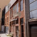 Stylish Apartment In Hobart\'S Cbd
