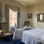 The Lodge On Elizabeth