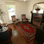 Annies Garden Cottage