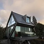 Mona Pavilions