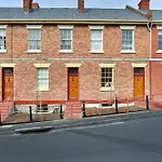 Portsea Place