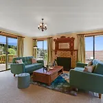 Vintage Cuddle Guest House