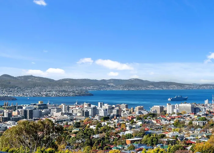 Hobart Vista
