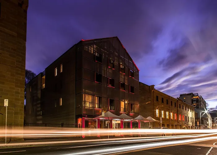 Salamanca Wharf Hotel