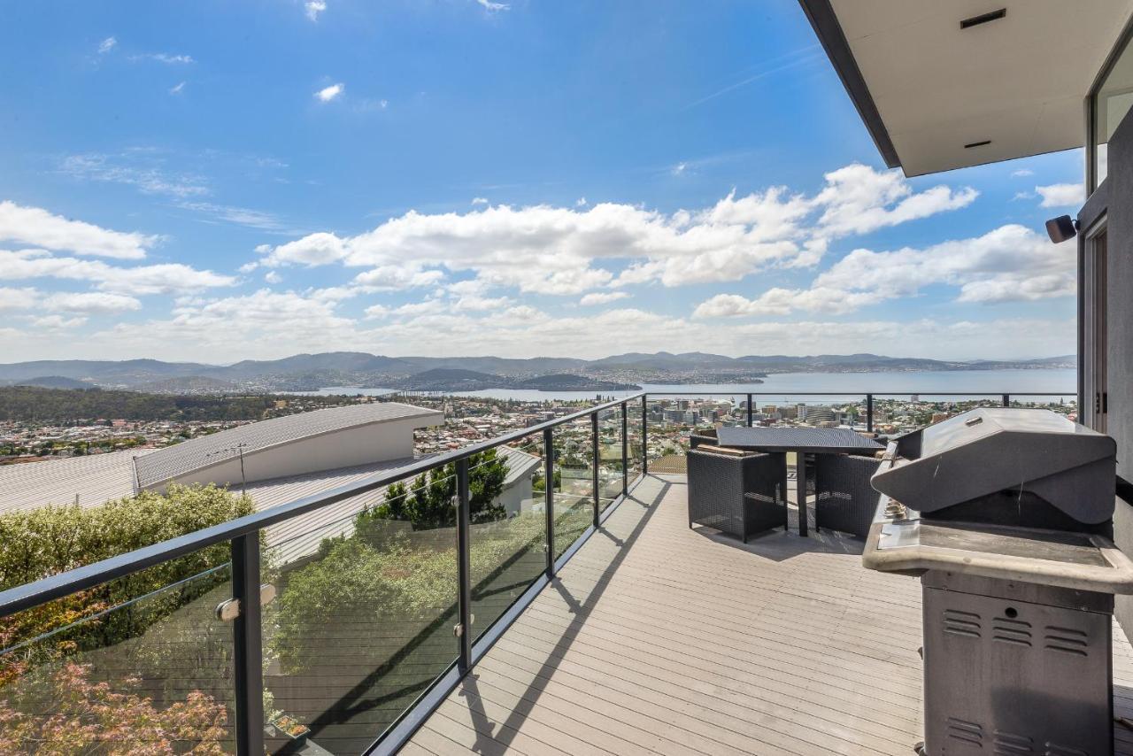 View Hobart