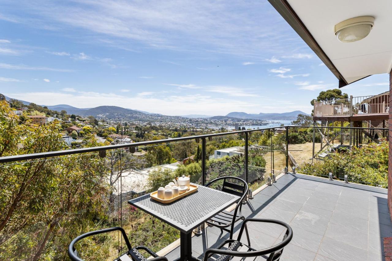 The Lookout Apartment *