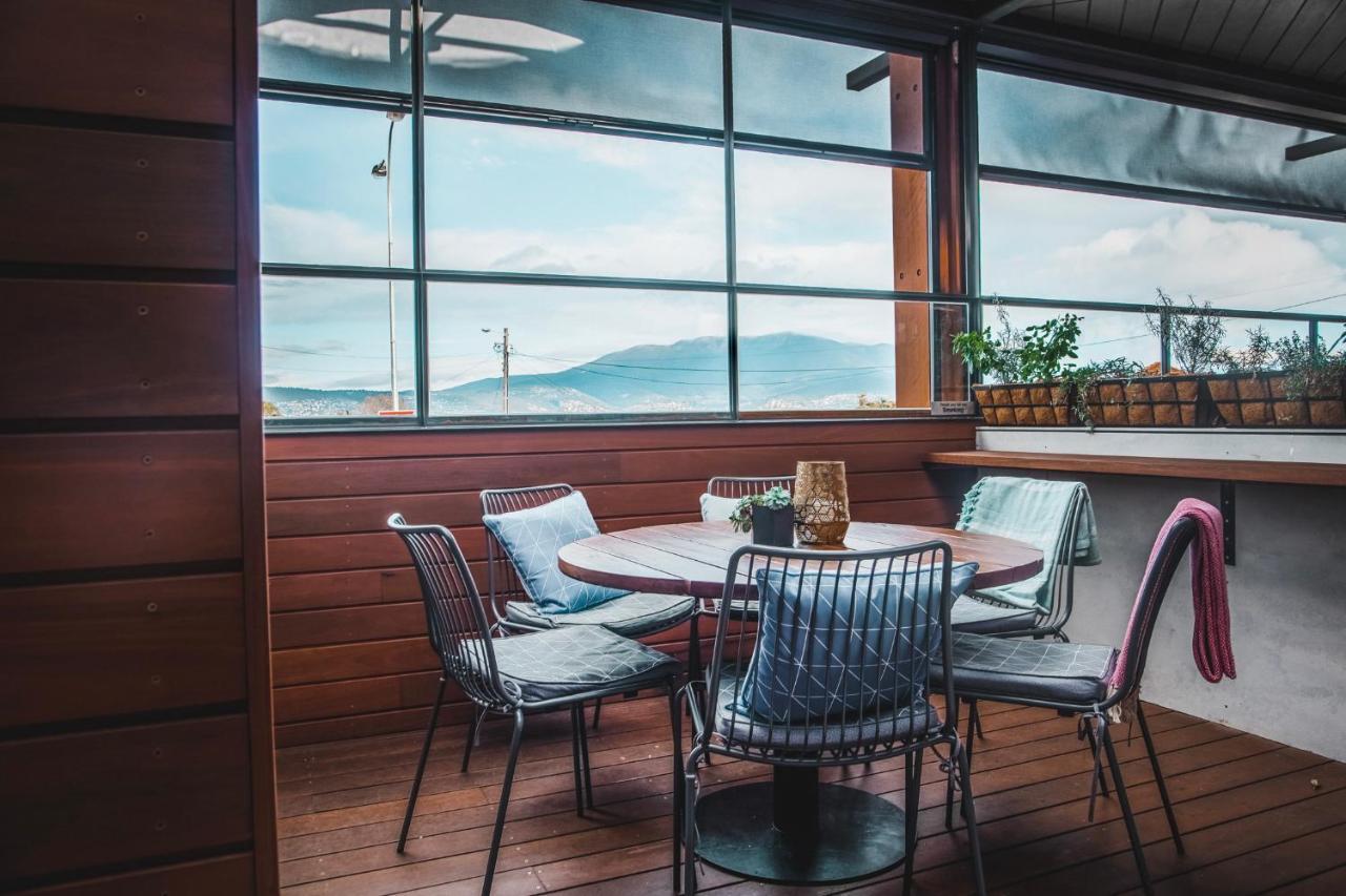 Shoreline Motel 3*
