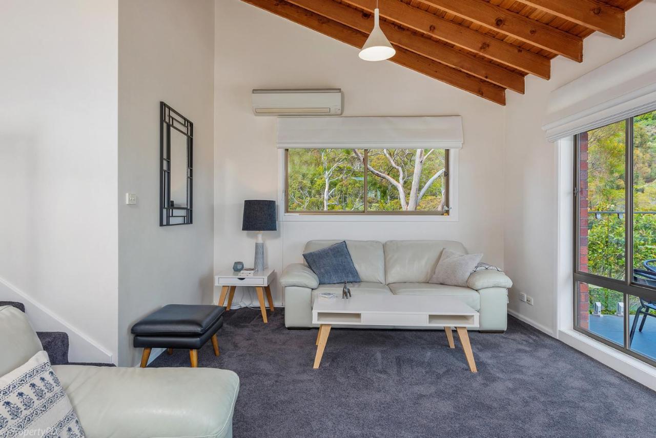 The Lookout Apartment *