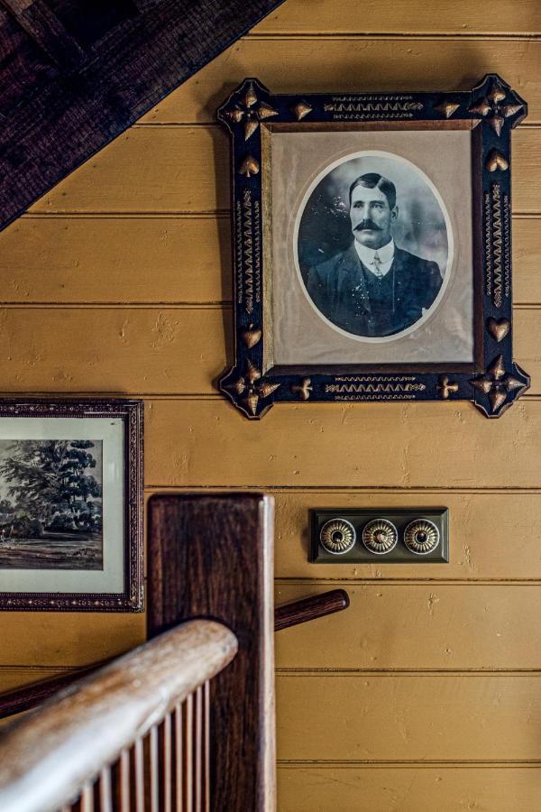 The Corinda Collection Hobart
