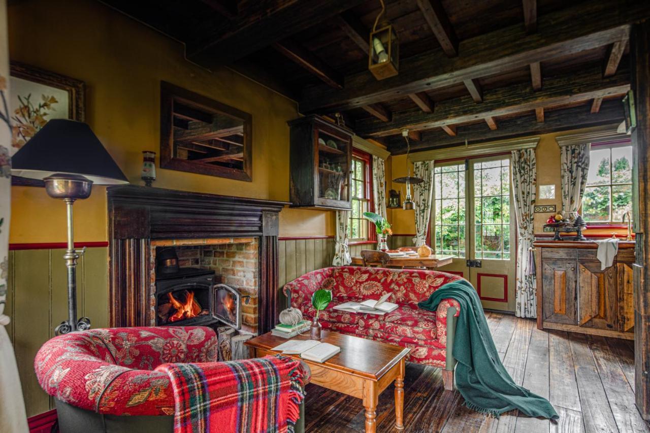 Lodge The Corinda Collection *