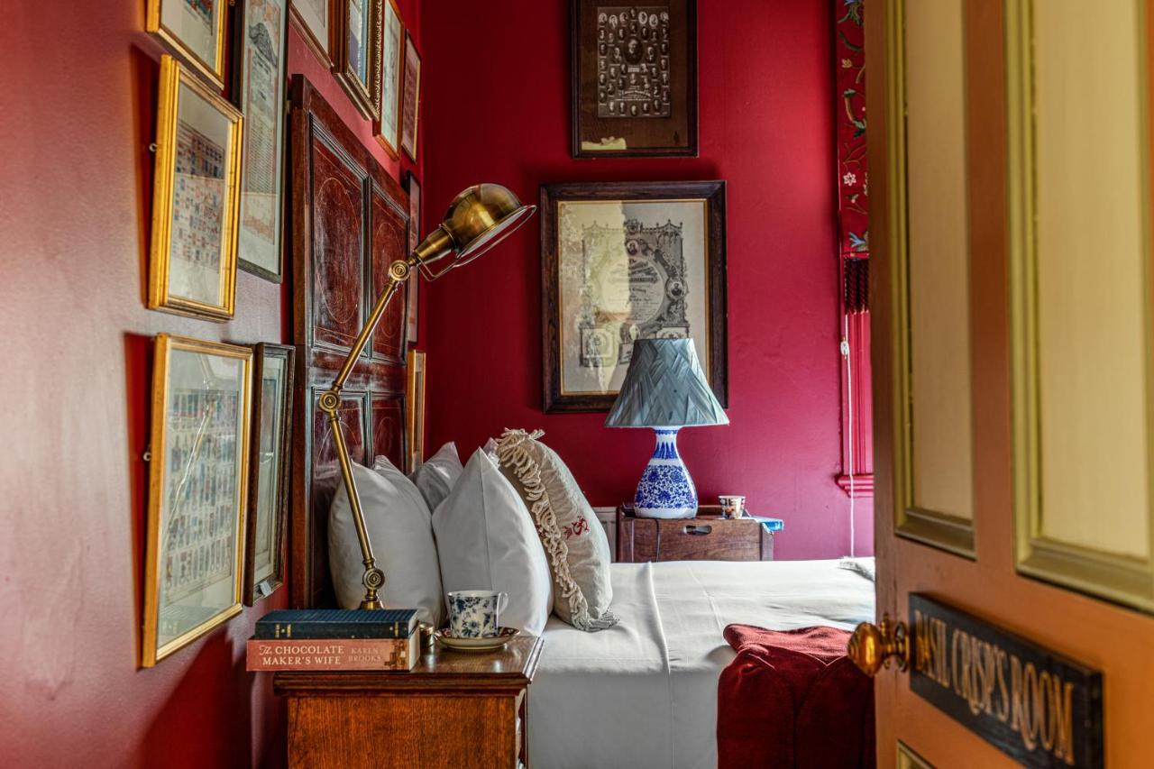 The Corinda Collection * Hobart